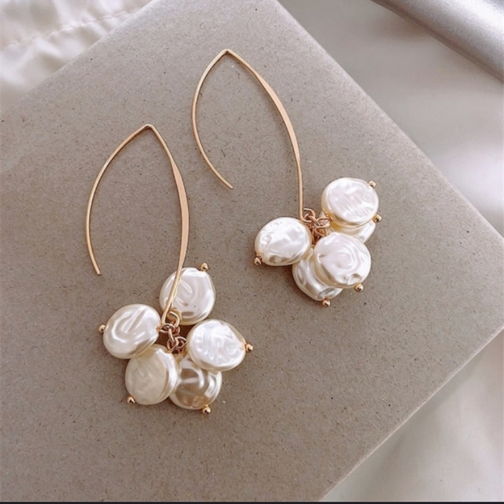 Cultured Pearl Earrings - Picture 2 of 4